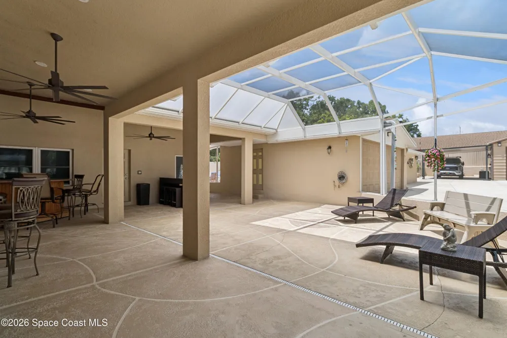 949 Indian River Drive Cocoa, FL 32922