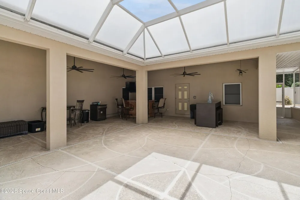 949 Indian River Drive Cocoa, FL 32922