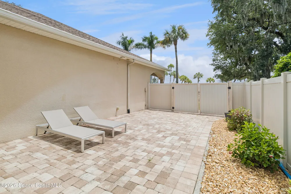 949 Indian River Drive Cocoa, FL 32922