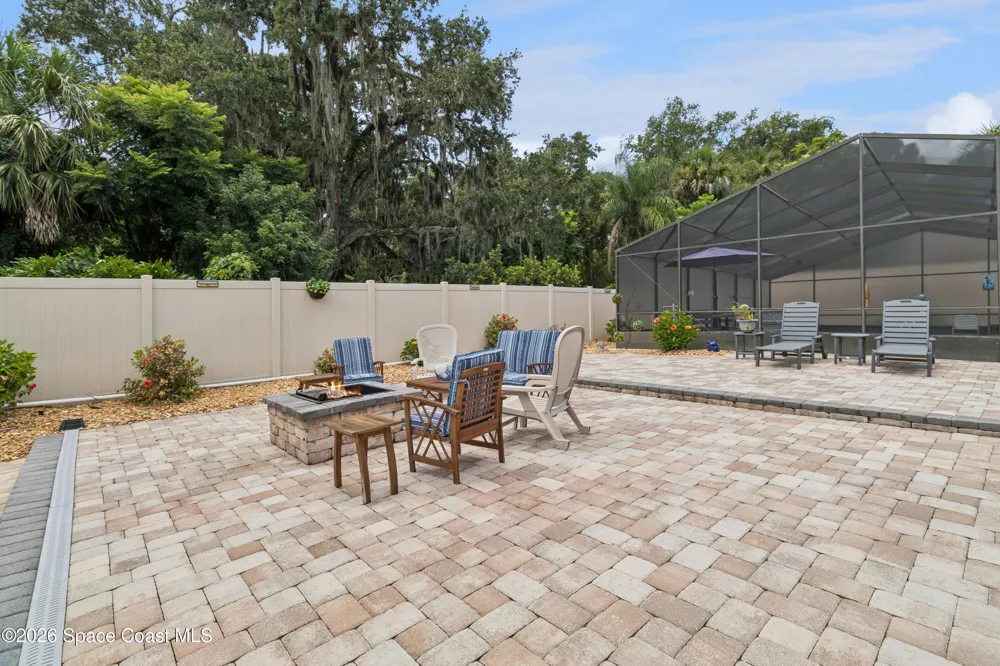 949 Indian River Drive Cocoa, FL 32922