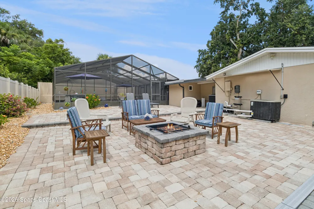 949 Indian River Drive Cocoa, FL 32922