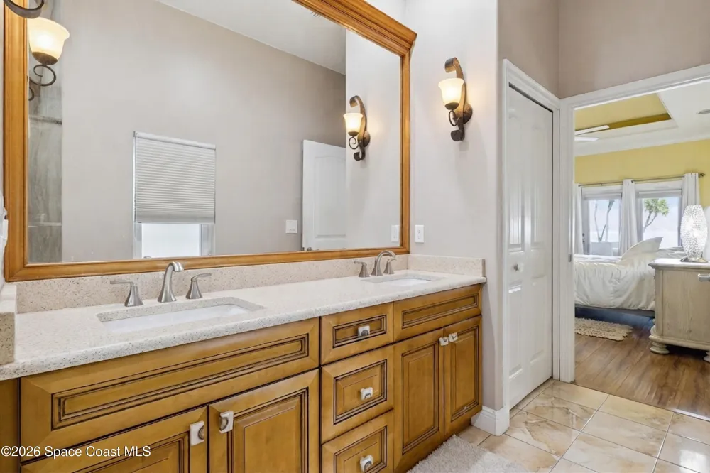 949 Indian River Drive Cocoa, FL 32922