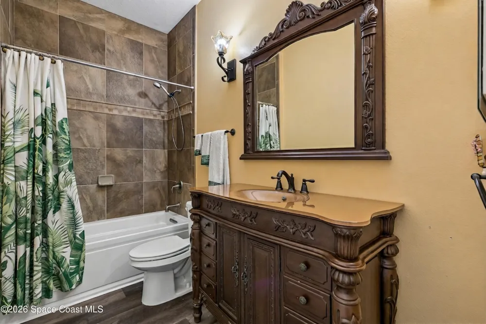 949 Indian River Drive Cocoa, FL 32922