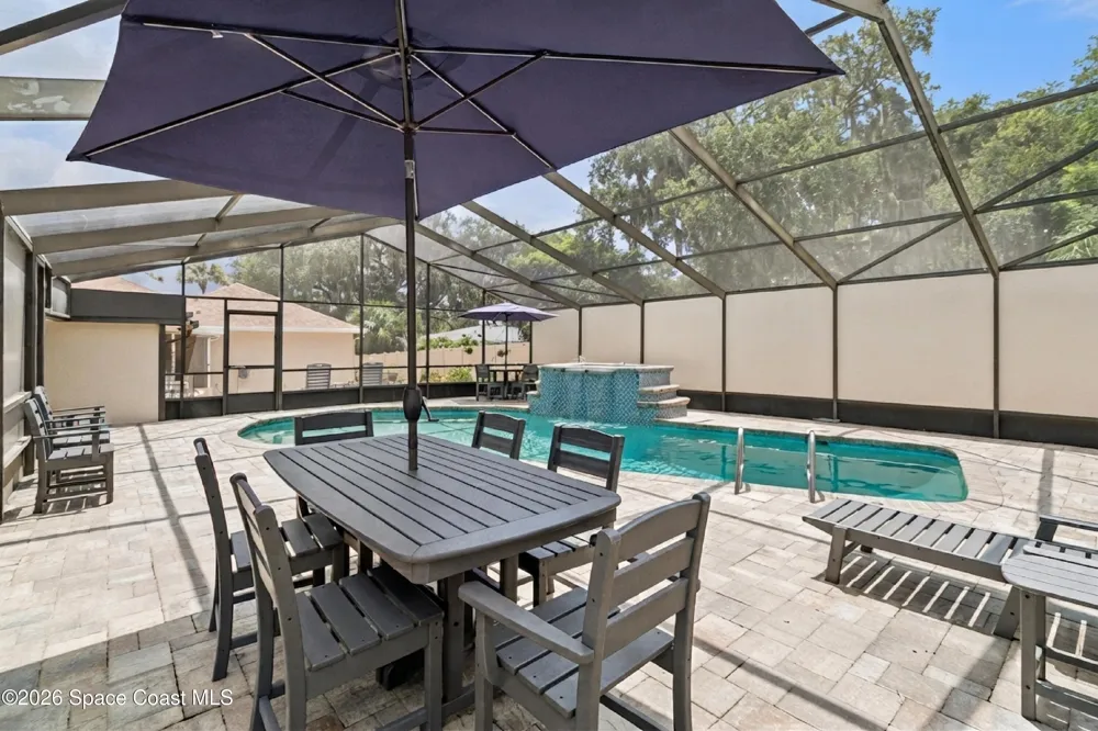949 Indian River Drive Cocoa, FL 32922