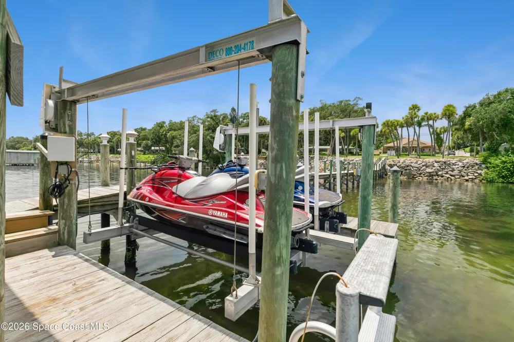 949 Indian River Drive Cocoa, FL 32922