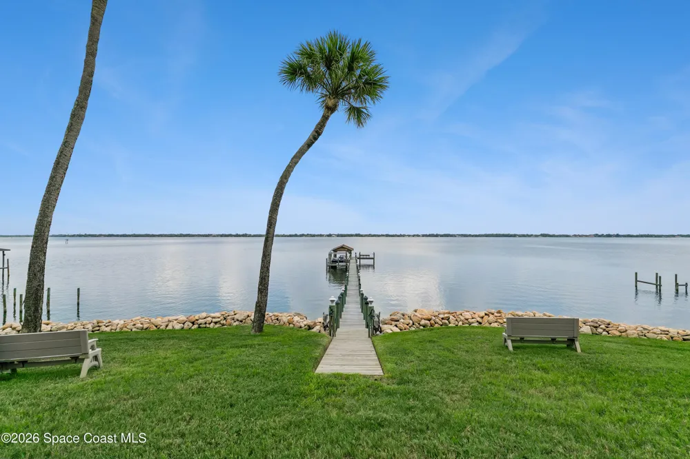 949 Indian River Drive Cocoa, FL 32922