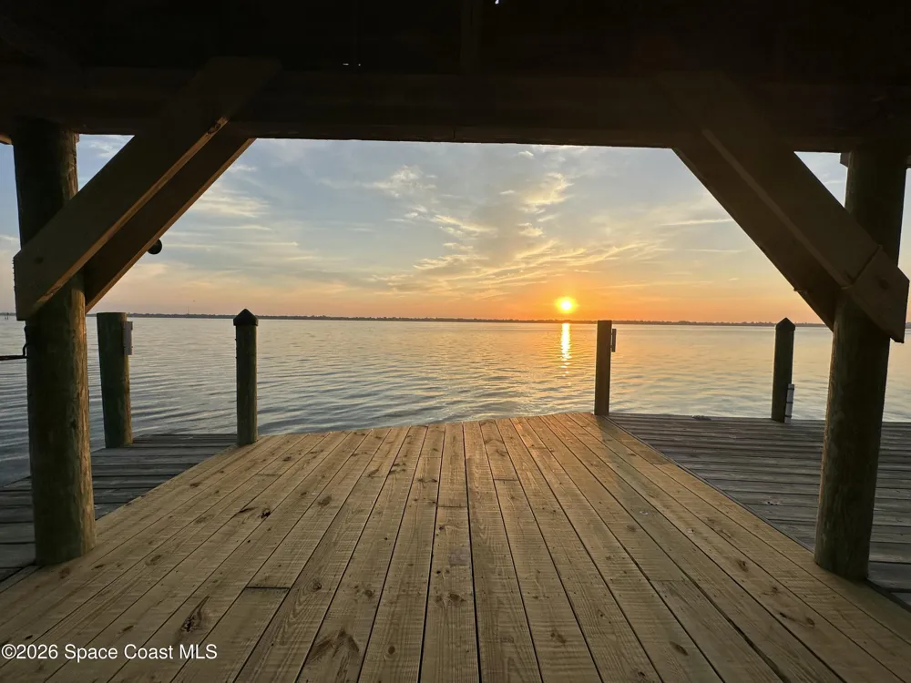 949 Indian River Drive Cocoa, FL 32922