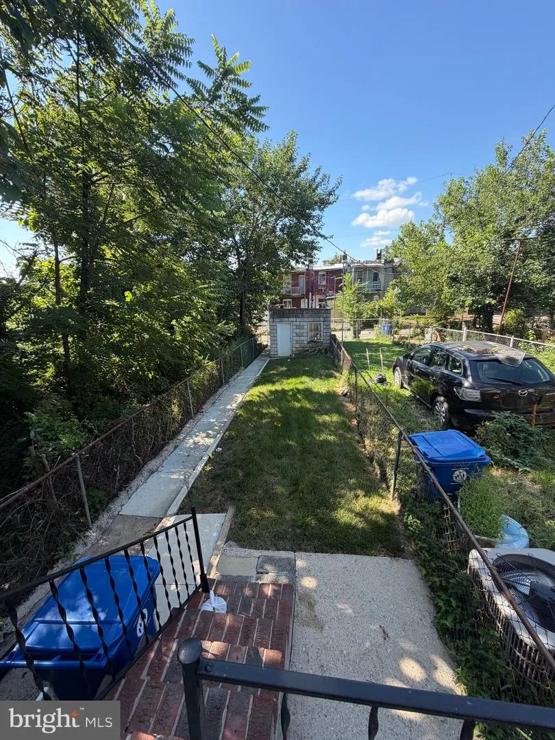 2753 RAYNER AVENUE Baltimore, MD 21216