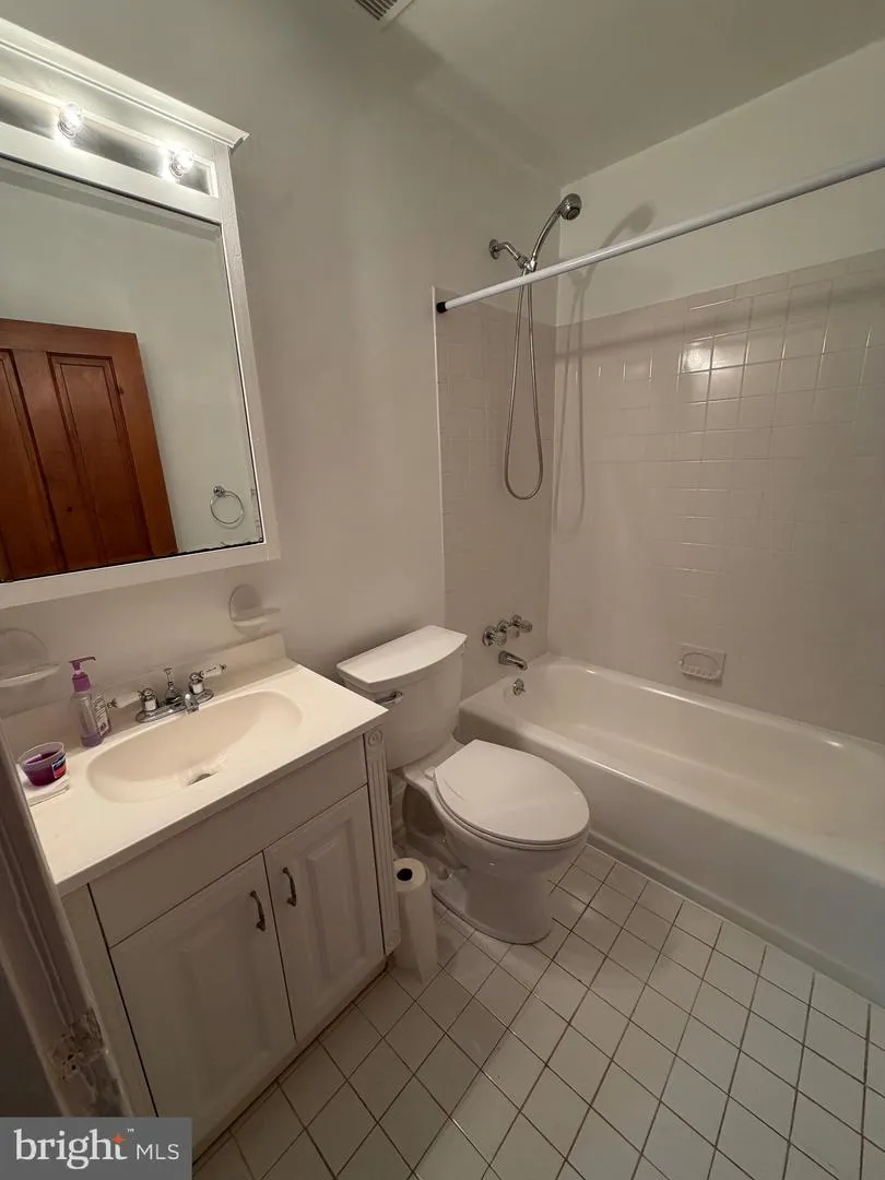 2753 RAYNER AVENUE Baltimore, MD 21216