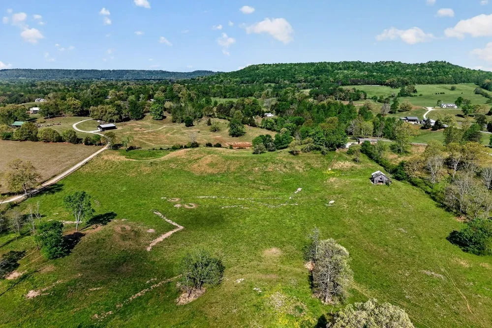 515 Jericho Rd Quebeck, TN 38579