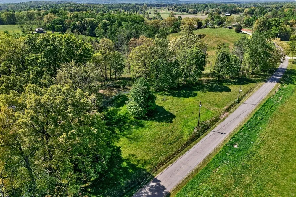 515 Jericho Rd Quebeck, TN 38579