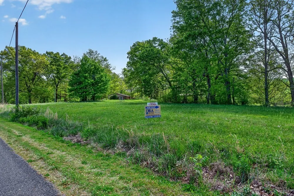 515 Jericho Rd Quebeck, TN 38579