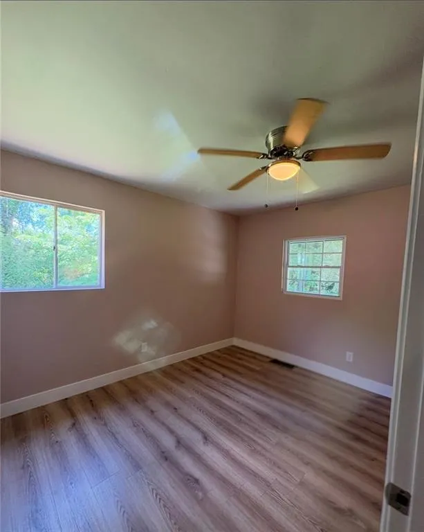 285 Queen Helen Lane Jonesboro, GA 30236