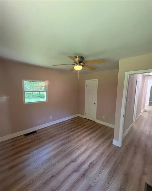 285 Queen Helen Lane Jonesboro, GA 30236
