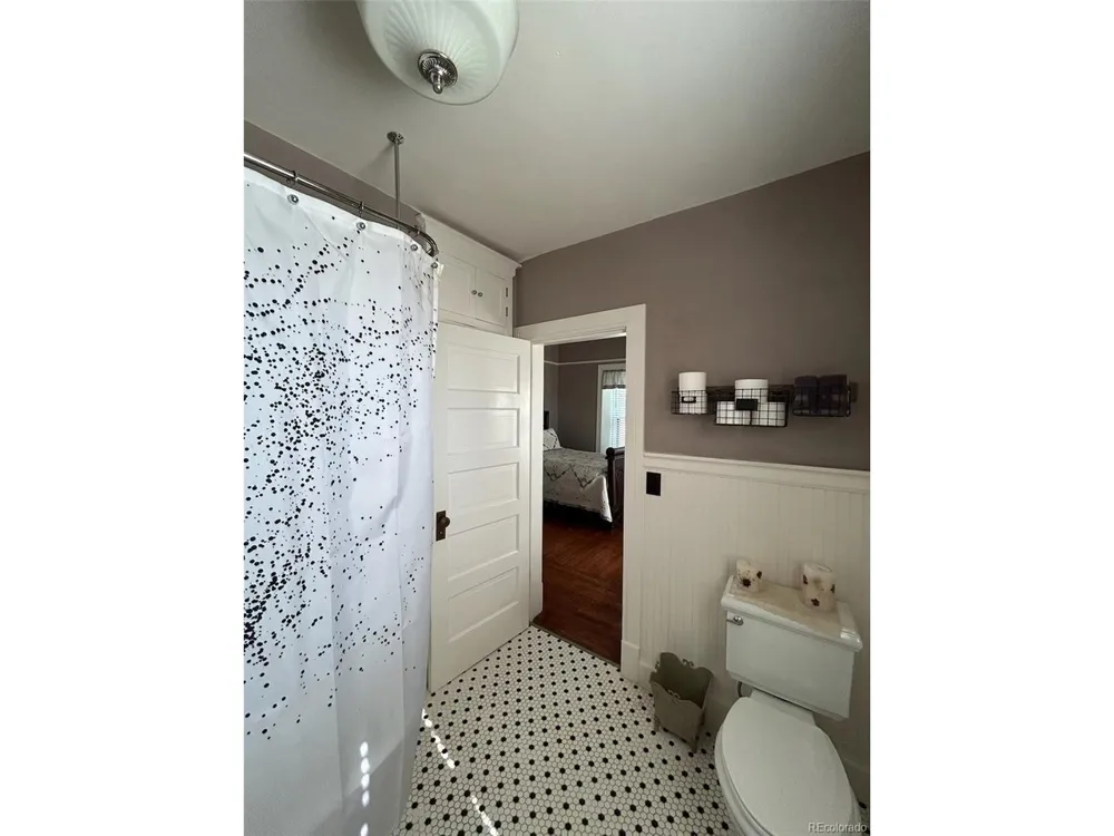 409 W Vinson Street Holly, CO 81047