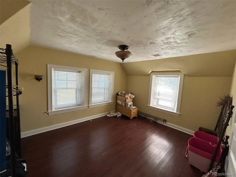 409 W Vinson Street Holly, CO 81047