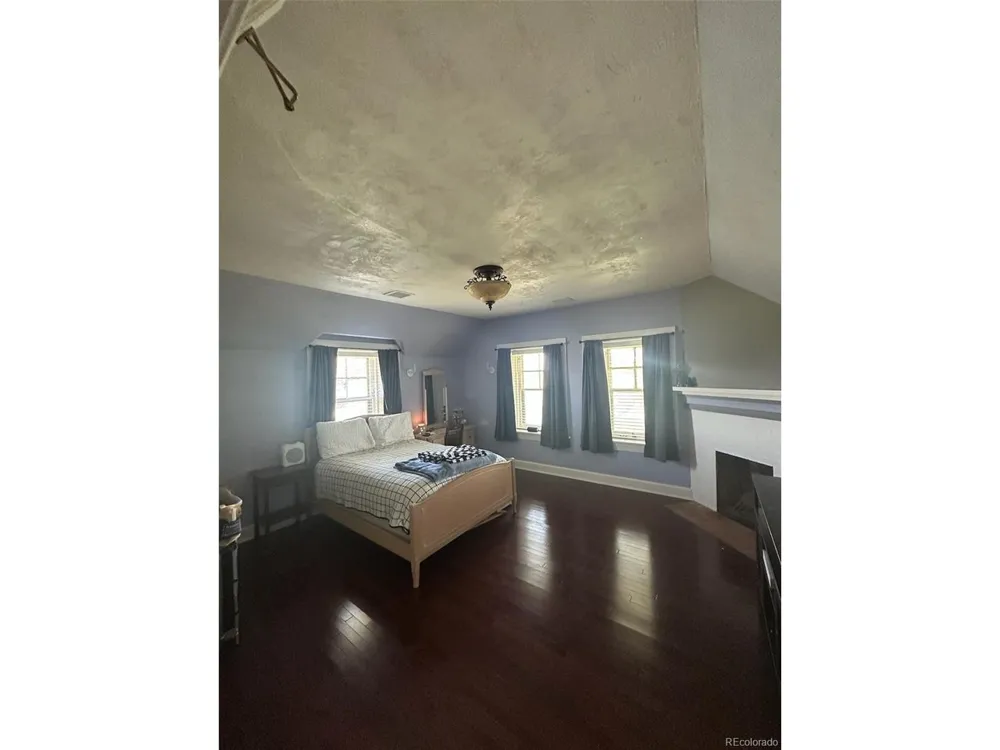 409 W Vinson Street Holly, CO 81047