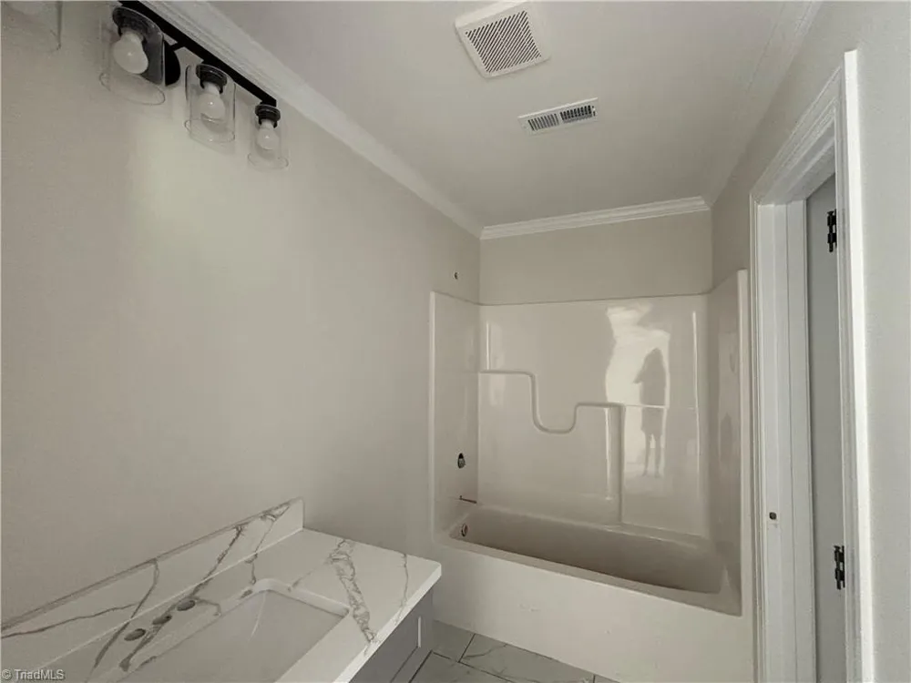 268 Cool Run Lexington, NC 27295