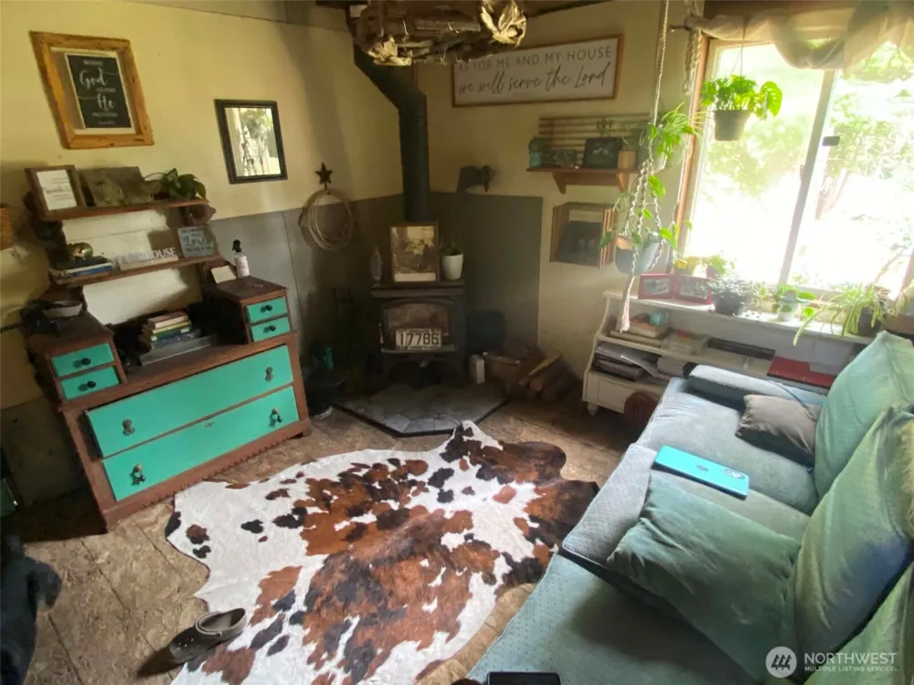 116 Pine Chee Road Oroville, WA 98844