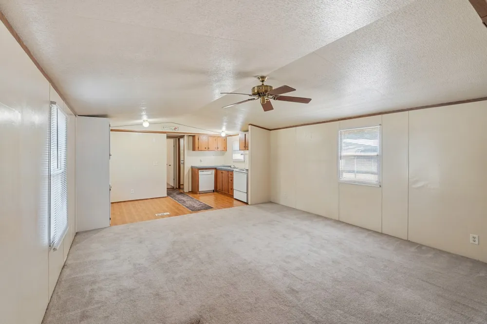 18297 Pine Drive Eustace, TX 75124