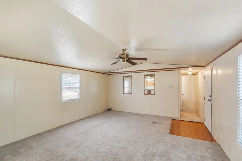 18297 Pine Drive Eustace, TX 75124