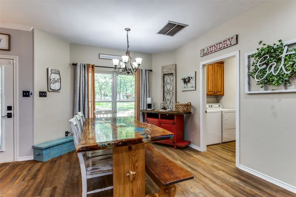 412 Paradise Canyon Circle Paradise, TX 76073