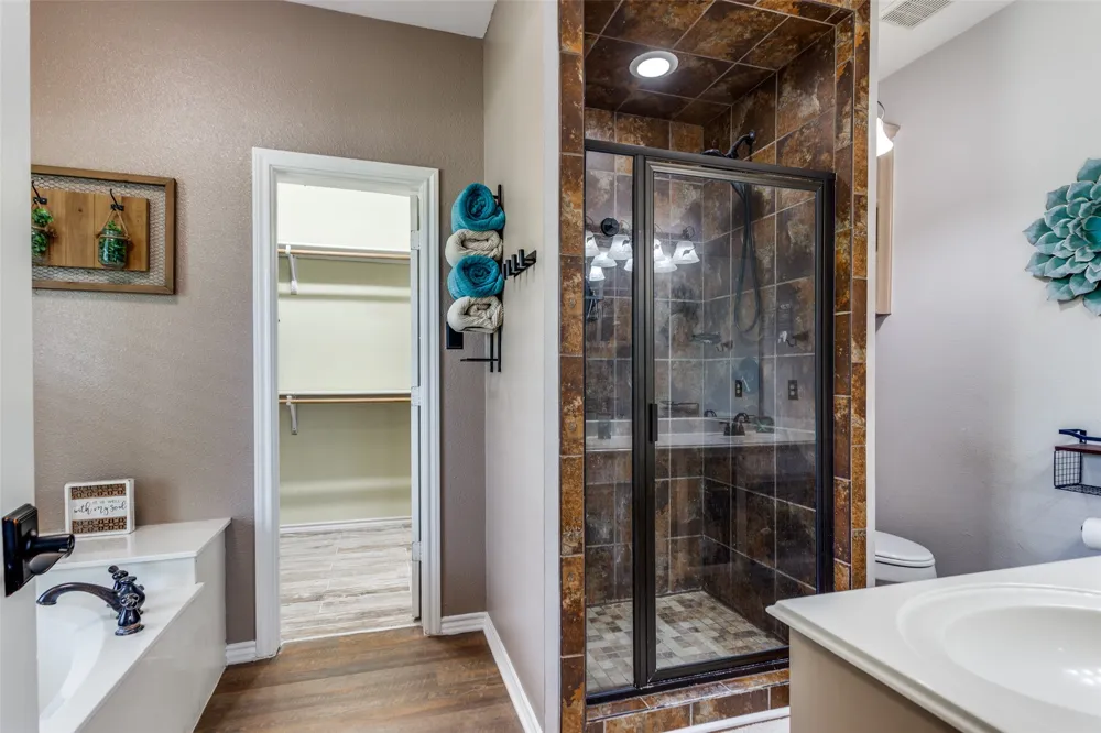 412 Paradise Canyon Circle Paradise, TX 76073