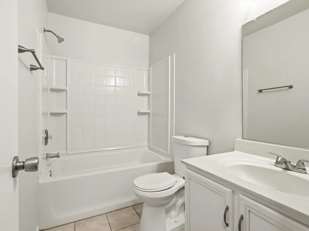 1132 Boxwood Drive Crowley, TX 76036
