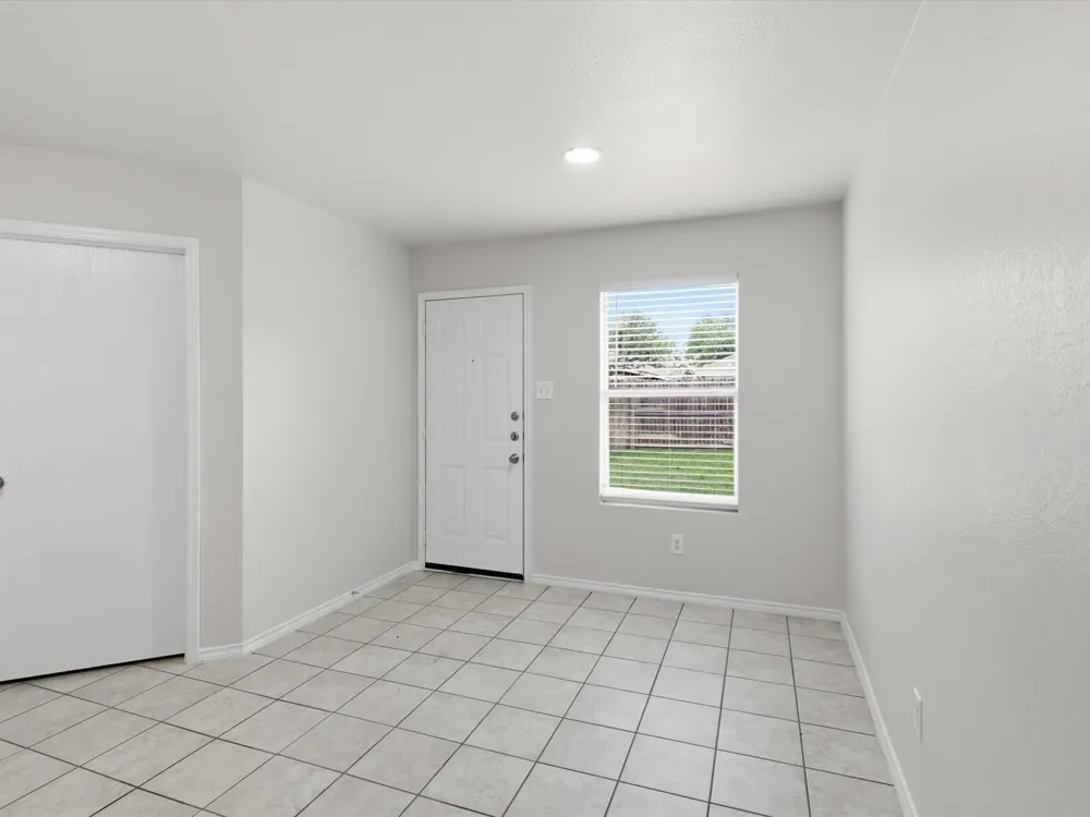 1132 Boxwood Drive Crowley, TX 76036