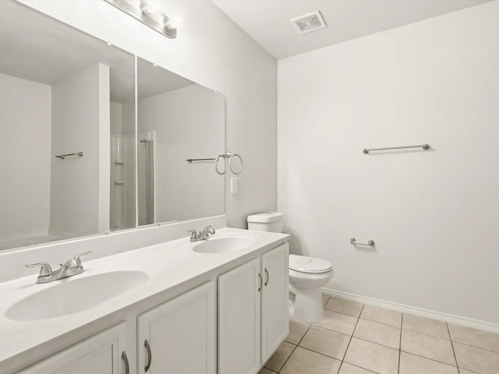 1132 Boxwood Drive Crowley, TX 76036