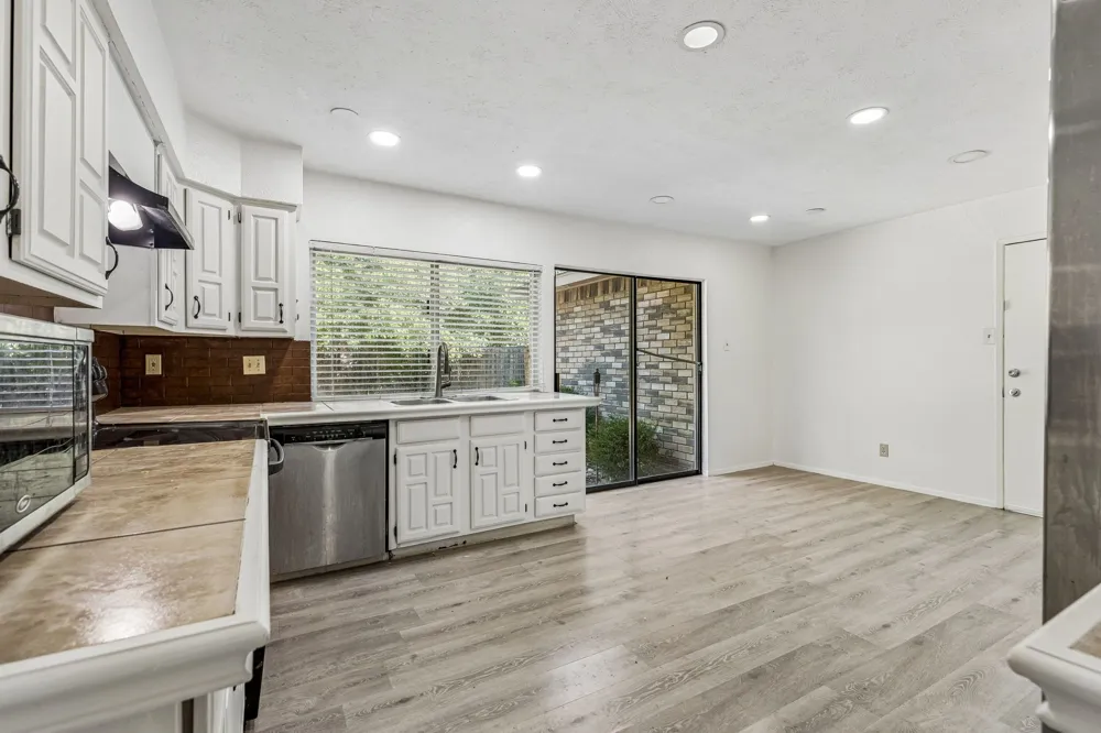 6403 Apache Court Plano, TX 75023