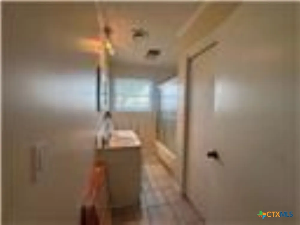 1331 County Road 313 Road Louise, TX 77455