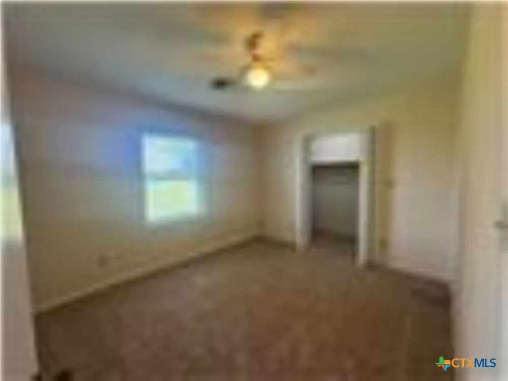 1331 County Road 313 Road Louise, TX 77455