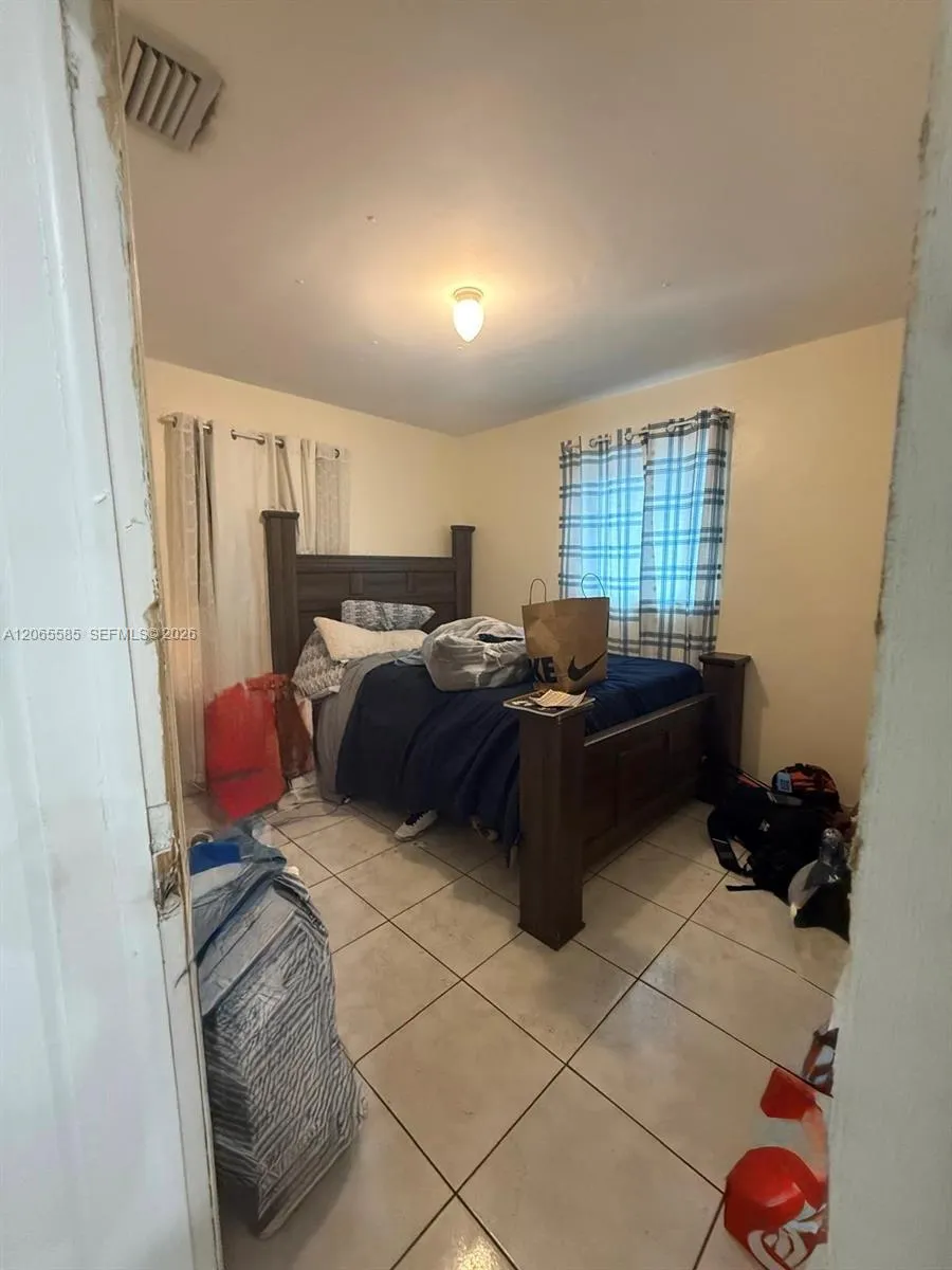 3461 NW 171st St Miami Gardens, FL 33056