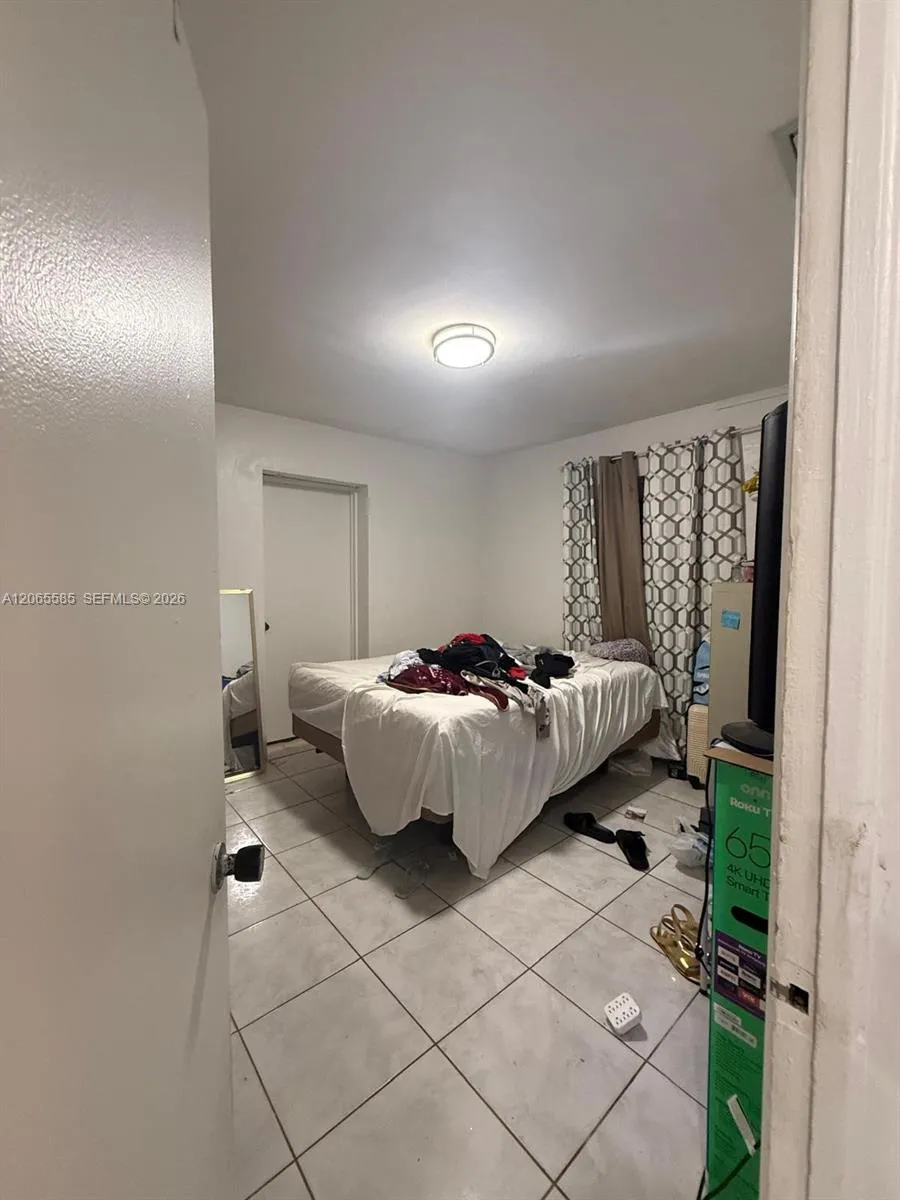 3461 NW 171st St Miami Gardens, FL 33056