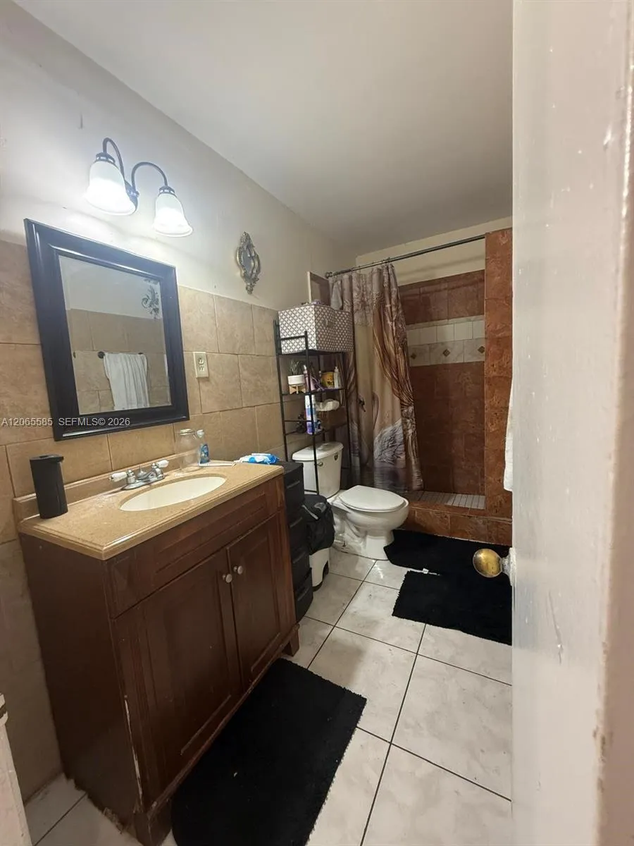 3461 NW 171st St Miami Gardens, FL 33056