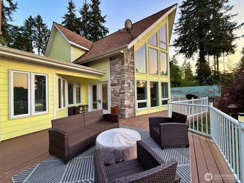 103 Lakeside Drive