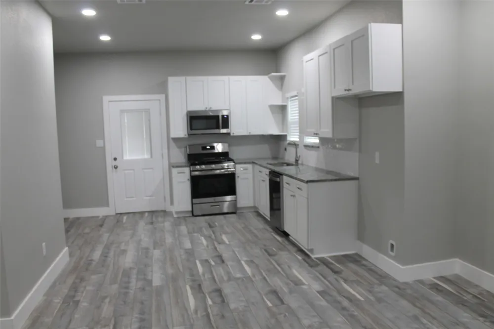 104 S Hubbard Street #3 Lots Alvord, TX 76225