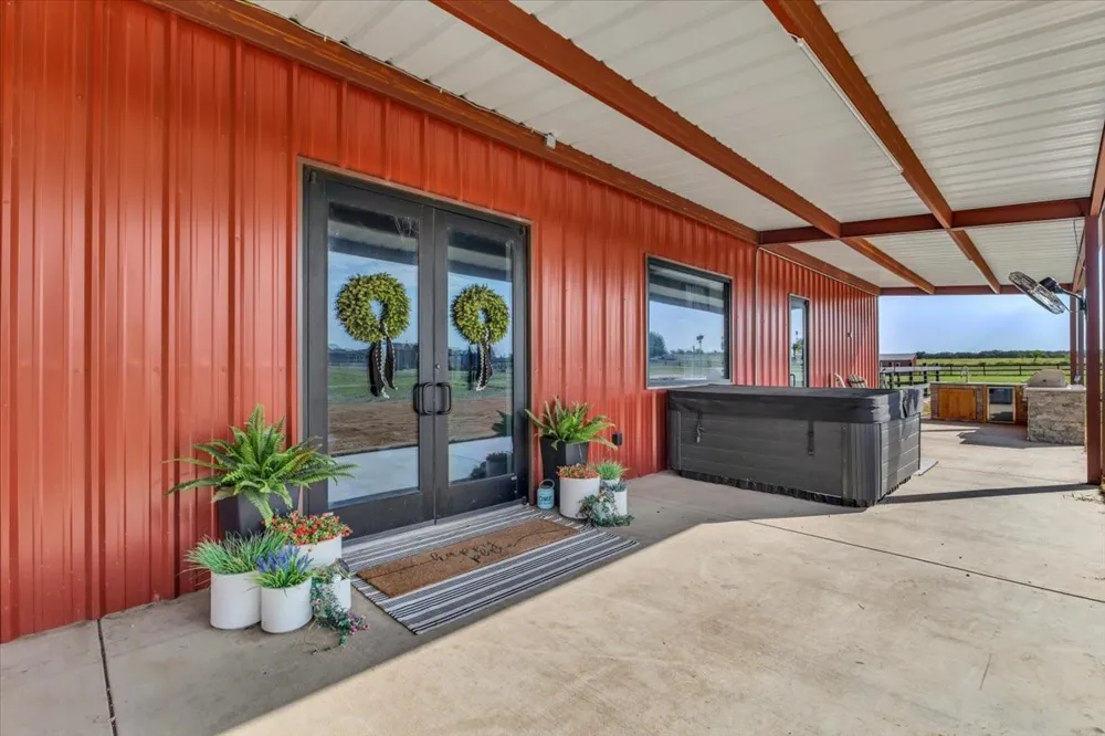 201 Private Road 107 Blum, TX 76627