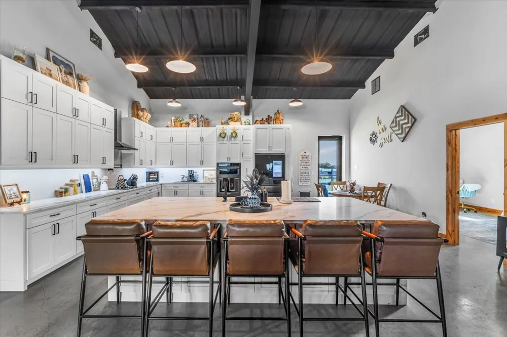 201 Private Road 107 Blum, TX 76627