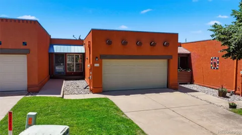 2644 Thrush Grove