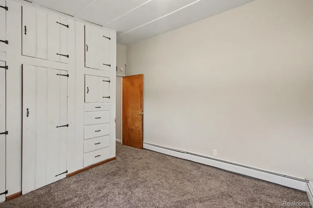 7800 W Sharpe Road Handy Township, MI 48836