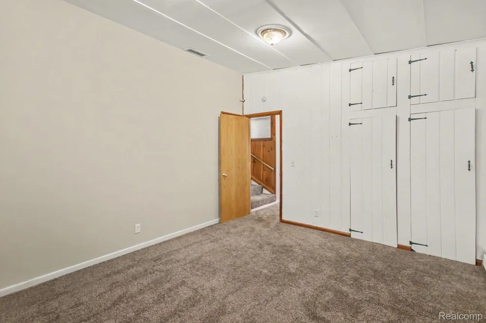 7800 W Sharpe Road Handy Township, MI 48836