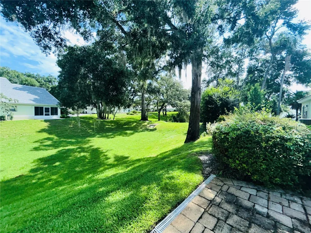 806 WINDERMERE BOULEVARD Inverness, FL 34453