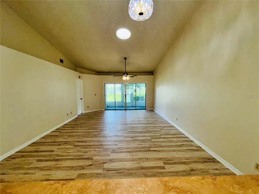 806 WINDERMERE BOULEVARD Inverness, FL 34453