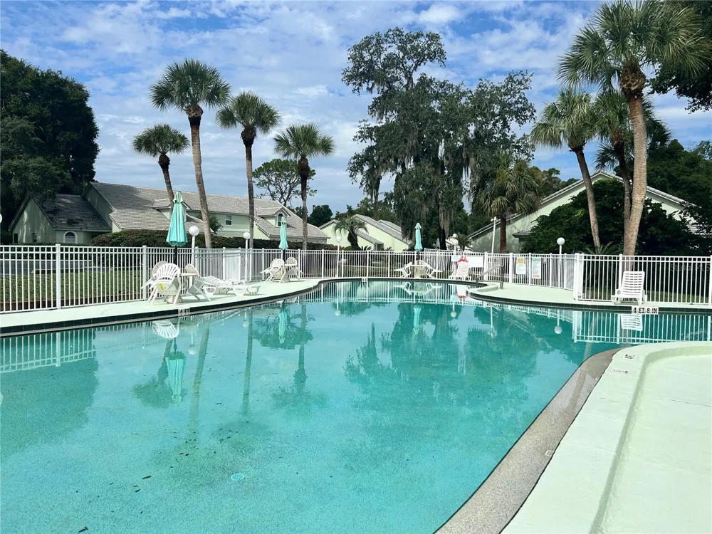 806 WINDERMERE BOULEVARD Inverness, FL 34453