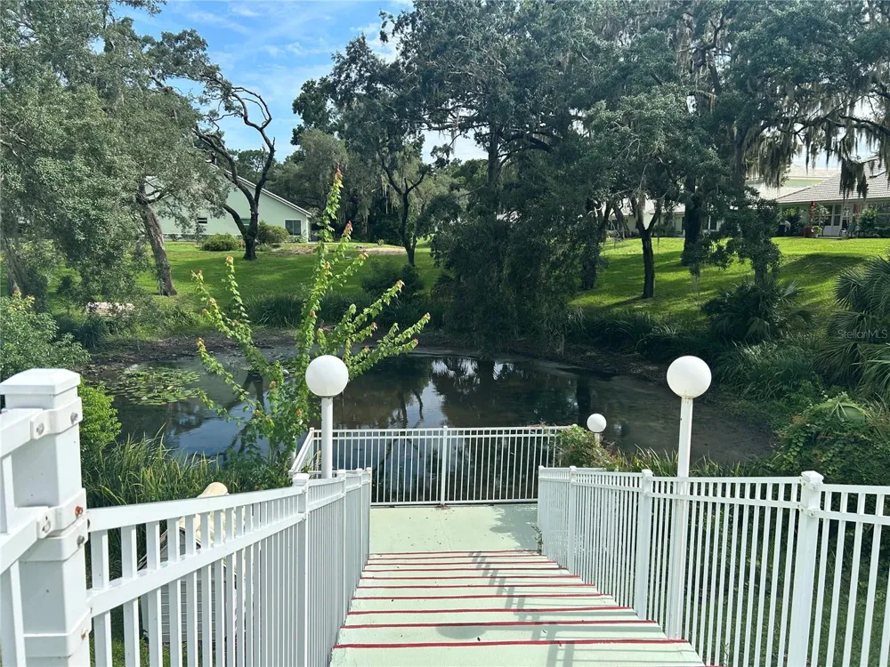 806 WINDERMERE BOULEVARD Inverness, FL 34453