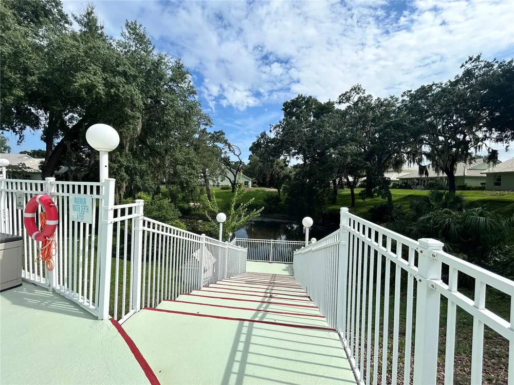 806 WINDERMERE BOULEVARD Inverness, FL 34453