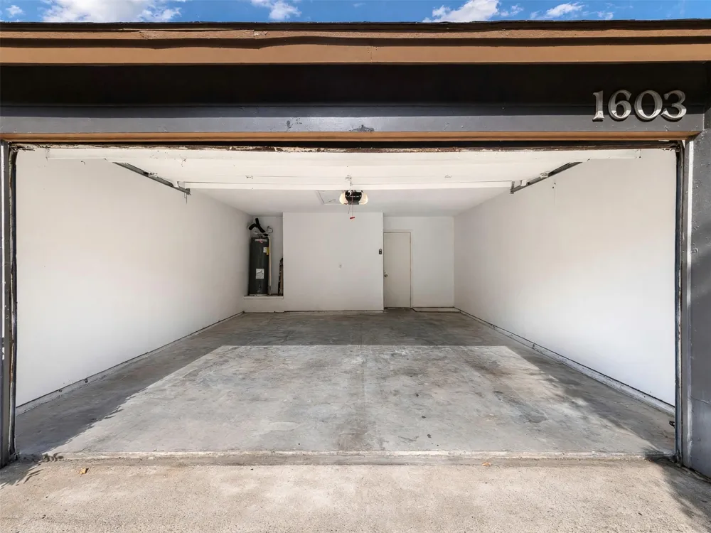 1603 Brentwood Drive Irving, TX 75061