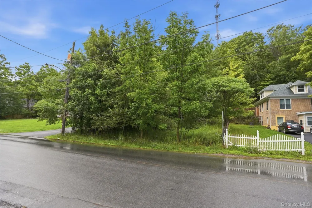 80 High Street Monticello, NY 12701